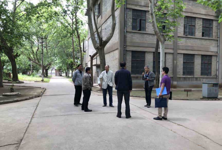 1529055945105772 1529055945105772