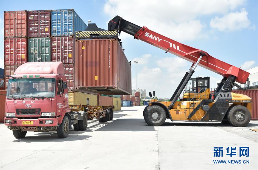 (新华全媒头条·壮阔东方潮 奋进新时代——庆祝刷新开放40年·图文互动)(7)敢为天下先 爱拼才会赢——“晋江履历”启示录 (新华全媒头条·壮阔东方潮 奋进新时代——庆祝刷新开放40年·图文互动)(7)敢为天下先 爱拼才会赢——“晋江履历”启示录