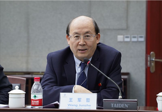 1576476358566040 1576476358566040