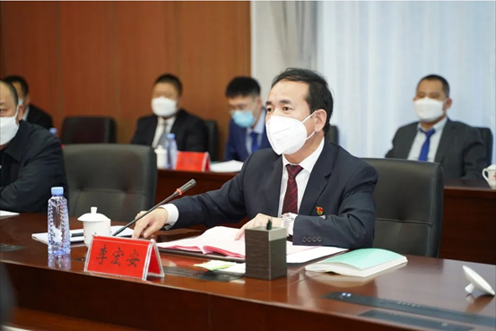 1584599627832105 1584599627832105